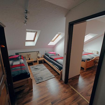 Komfort Ferienwohnung Biene Saarbrücken Eksteriør bilde